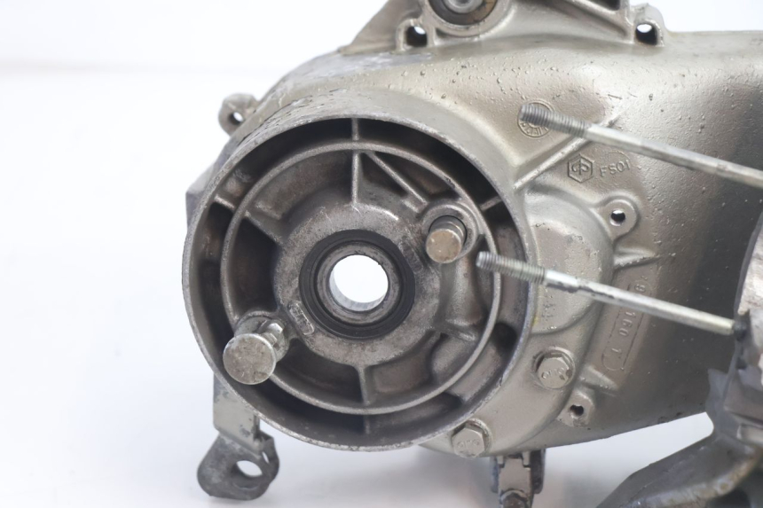photo de CARTER MOTORE PIAGGIO TYPHOON 50 (1993 - 1999) - Zoom sullo stato d'uso