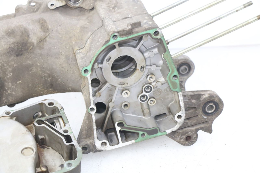 photo de CARTER BAS MOTEUR PEUGEOT V-CLIC VCLIC 50 (2007 - 2013) - Zoom qualità usato