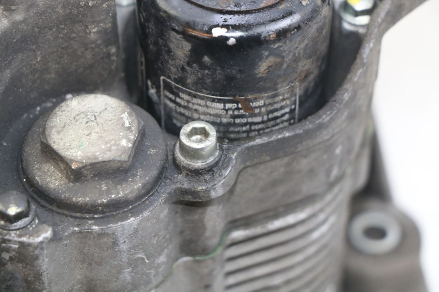 photo de CARTER BAS MOTORE PIAGGIO VESPA GTS IGET ABS 125 (2017 - 2023) - Dettaglio del componente