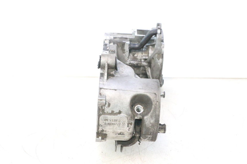 photo de CARTER MOTORE PIAGGIO VESPA PRIMAVERA 2T 50 (2013 - 2018) - Primo piano ad alta risoluzione