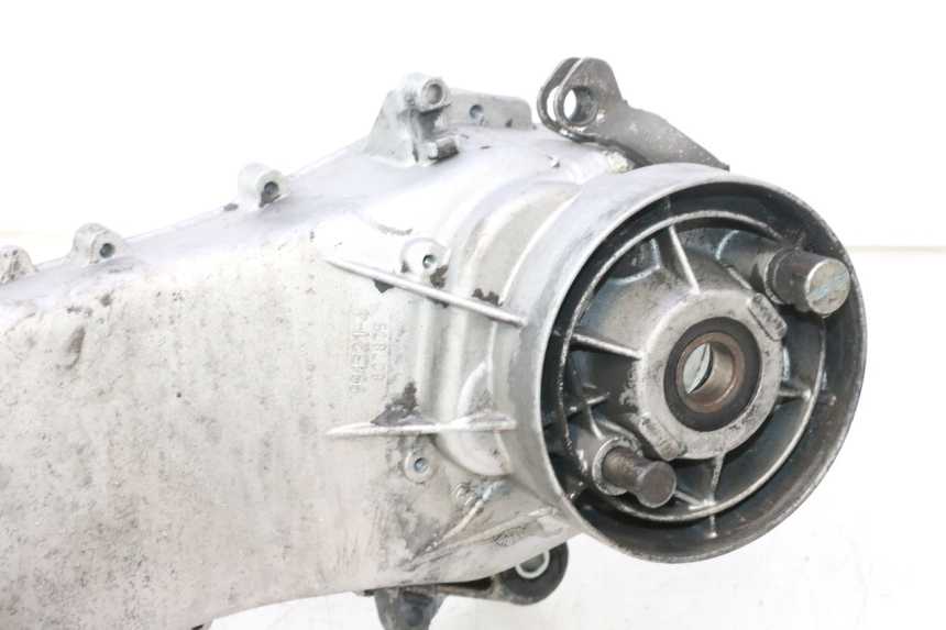 photo de CARTER MOTORE PIAGGIO VESPA PRIMAVERA 2T 50 (2013 - 2018) - Altra angolazione