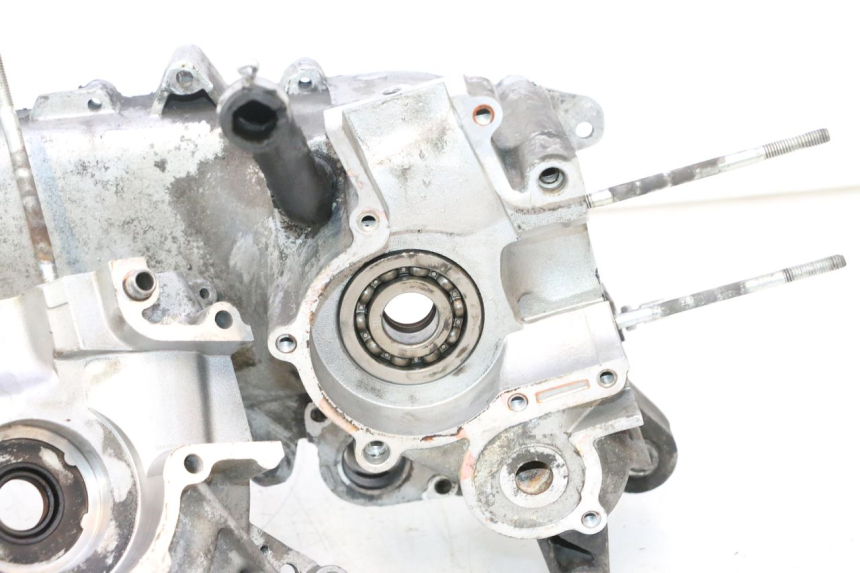 photo de CARTER MOTORE PIAGGIO VESPA PRIMAVERA 2T 50 (2013 - 2018) - Altra angolazione