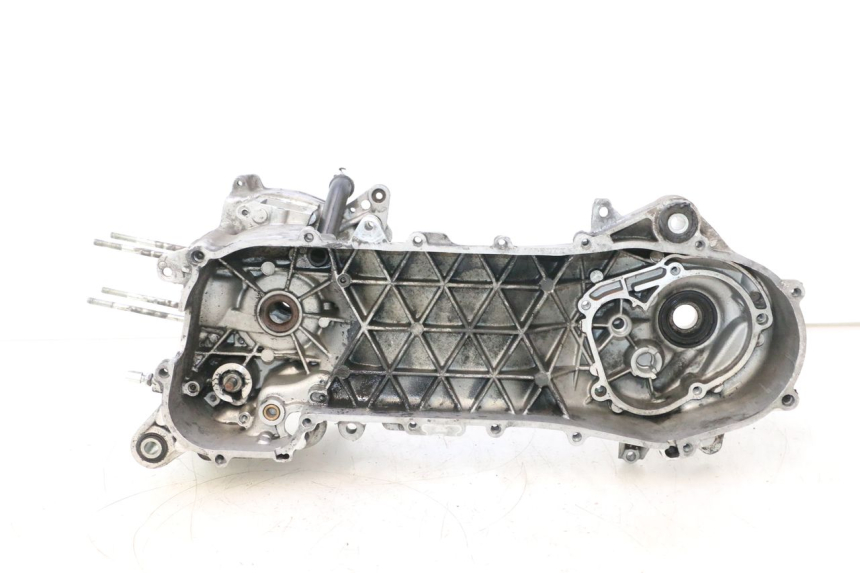 photo de CARTER MOTORE PIAGGIO VESPA PRIMAVERA 2T 50 (2013 - 2018) - Ricambio usato controllato