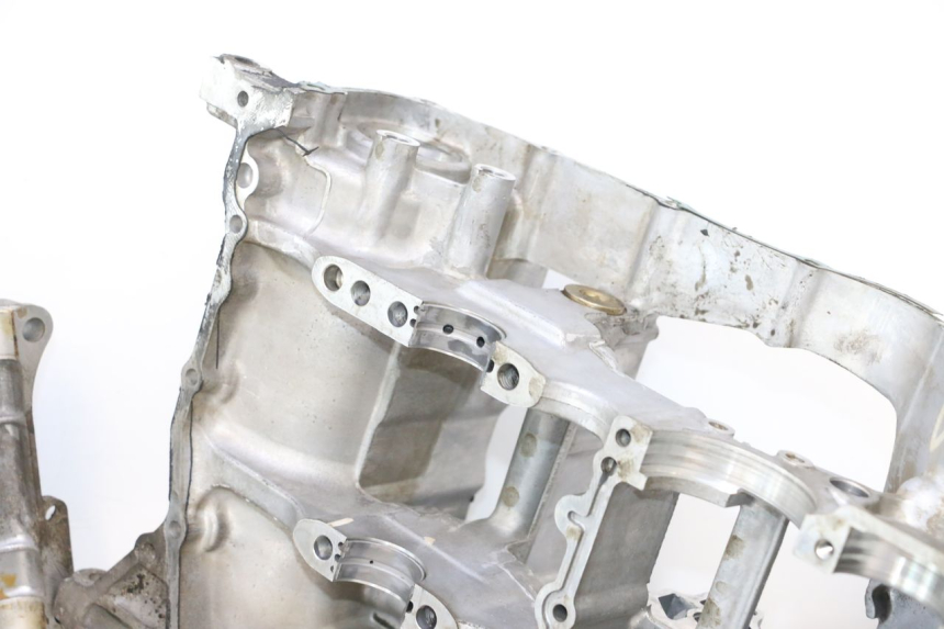 photo de CARTER MOTORE HONDA VFR FI RC46 800 (1998 - 2001) - Marcature e riferimenti originali