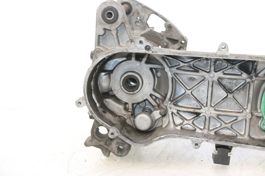 photo de CARTER BAS MOTEUR PEUGEOT VIVACITY NEW 2T 50 (2008 - 2017) - Zoom qualità usato
