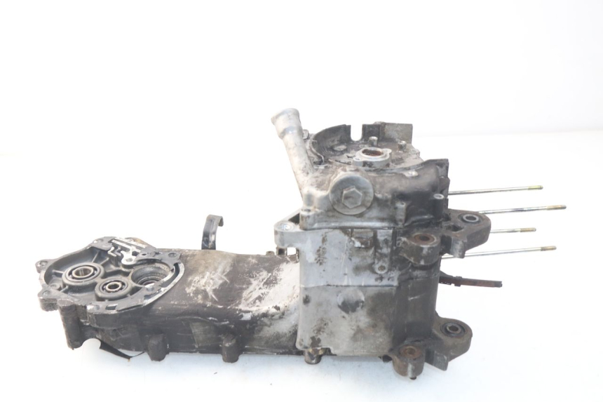 photo de CARTER MOTORE INFERIORE PEUGEOT VIVACITY NEW 4T 50 (2008 - 2017) - Dettaglio del componente