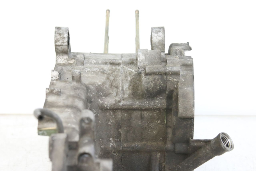 photo de CARTER MOTORE PEUGEOT VIVACITY 125 (2010 - 2017) - Dettagli dei punti di fissaggio