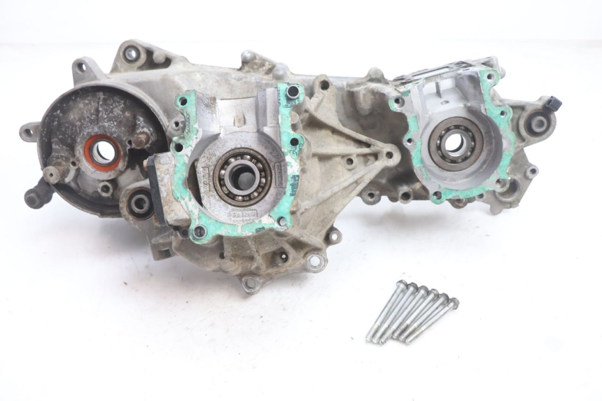 photo de CARTER MOTORE PEUGEOT VIVACITY 50 (2004 - 2009) - Zoom sui componenti