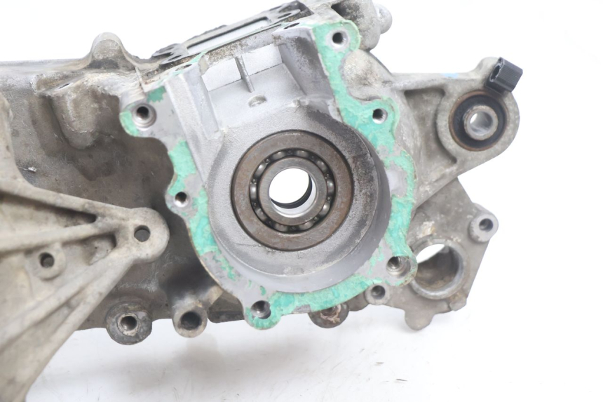 photo de CARTER MOTORE PEUGEOT VIVACITY 50 (2004 - 2009) - Foto prodotto supplementare