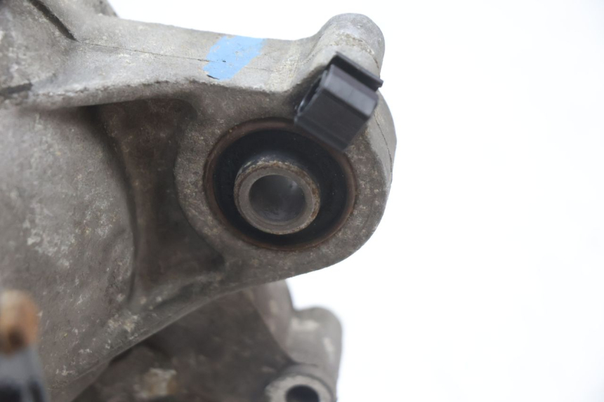 photo de CARTER MOTORE PEUGEOT VIVACITY 50 (2004 - 2009) - Altra angolazione