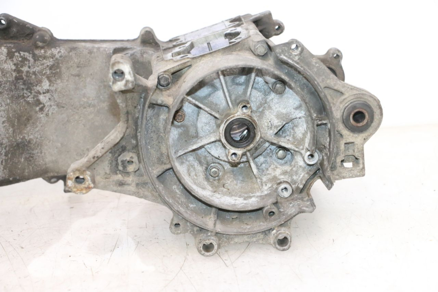 photo de CARTER MOTORE PEUGEOT VIVACITY 50 (1998 - 2003) - Marcature e riferimenti originali