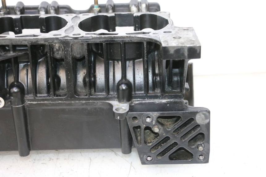 photo de CARTER MOTORE YAMAHA WAVE RUNNER GP R 1200 (2000 - 2003) - Angolazione alternativa