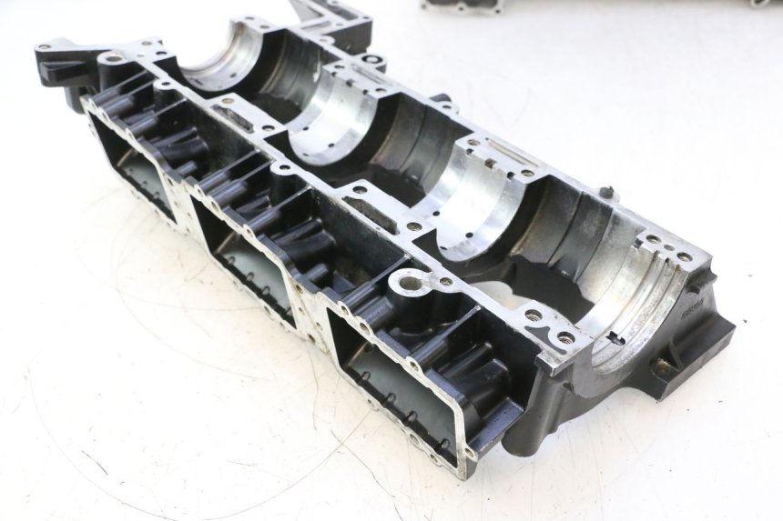photo de CARTER MOTORE YAMAHA WAVE RUNNER GP R 1200 (2000 - 2003) - Altra angolazione