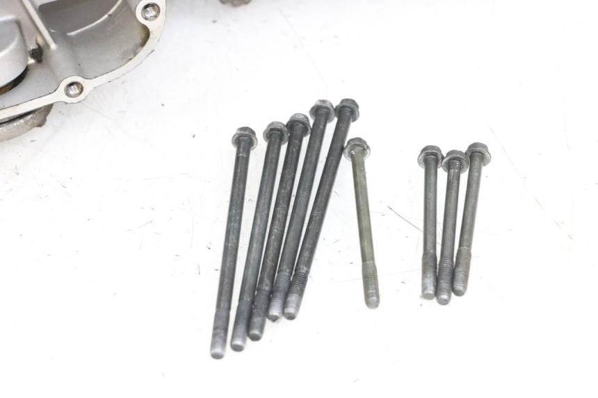 photo de CARTER MOTORE YAMAHA X-MAX XMAX 125 (2010 - 2013) - Ispezione visiva dettagliata