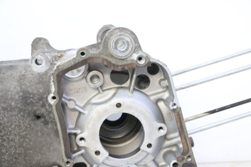 photo de CARTER BAS MOTEUR YAMAHA X-MAX XMAX 250 (2006 - 2009) - Ricambio usato controllato