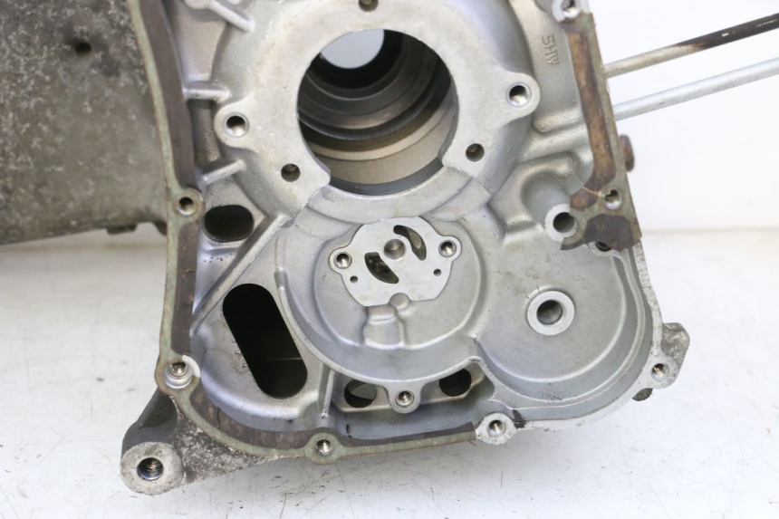 photo de CARTER BAS MOTEUR YAMAHA X-MAX XMAX 250 (2006 - 2009) - Marcature e riferimenti originali