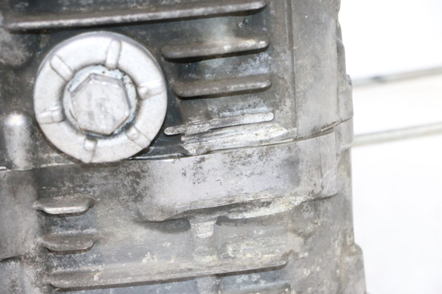 photo de CARTER MOTORE YAMAHA X-MAX XMAX 125 (2010 - 2013) - Altra vista dell'articolo