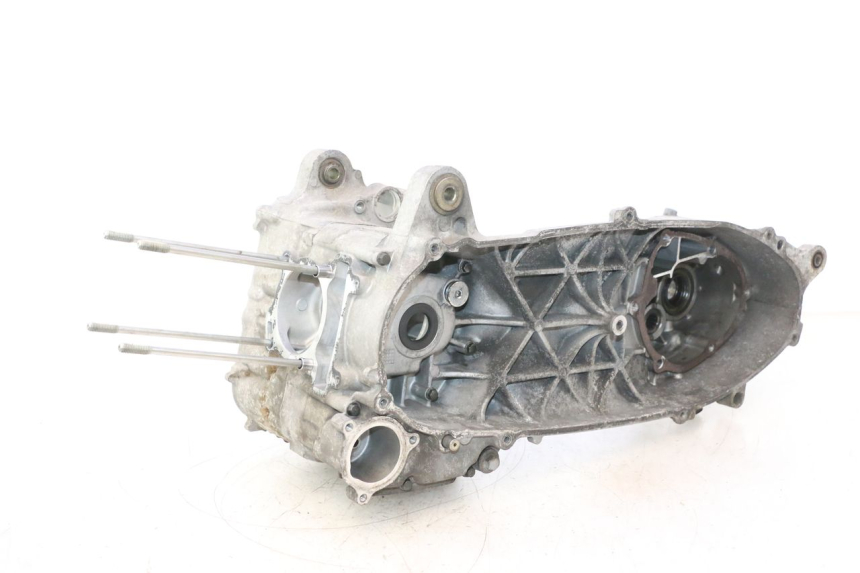 photo de CARTER BAS MOTORE YAMAHA XMAX X-MAX 125 (2006 - 2009) - Vista principale