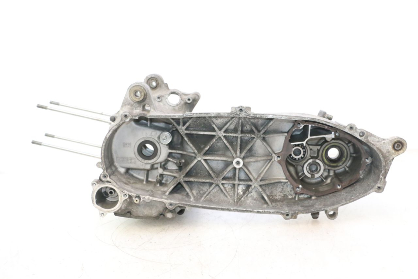 photo de CARTER BAS MOTORE YAMAHA XMAX X-MAX 125 (2006 - 2009) - Altra vista dell'articolo
