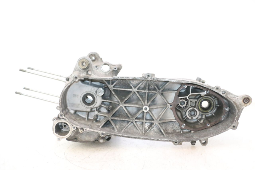 photo de CARTER BAS MOTORE YAMAHA XMAX X-MAX 125 (2006 - 2009) - Primo piano ad alta risoluzione