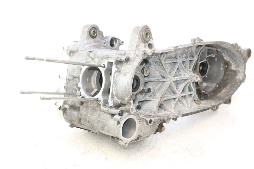 photo de CARTER BAS MOTORE YAMAHA XMAX X-MAX 125 (2006 - 2009) - Altra vista dell'articolo