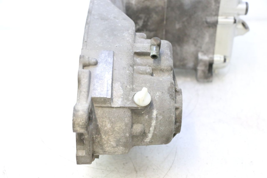 photo de CARTER BAS MOTORE YAMAHA XMAX X-MAX 125 (2006 - 2009) - Primo piano tecnico
