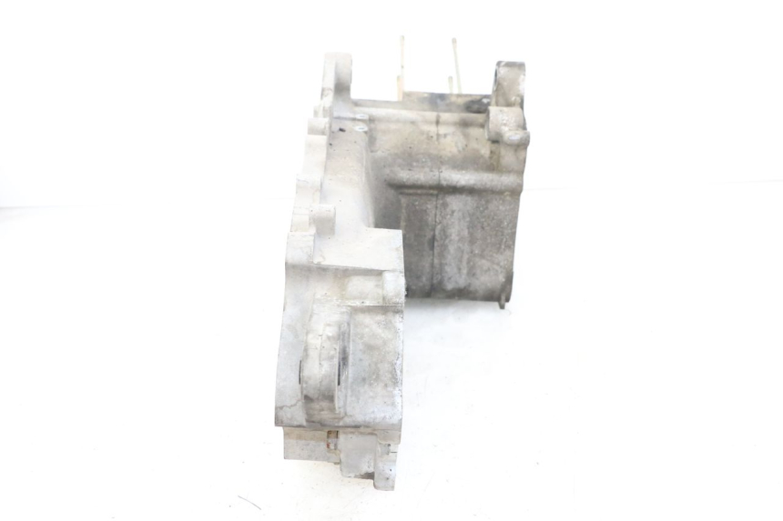 photo de CARTER MOTORE INFERIORE KYMCO XCITING 250 (2006 - 2009) - Marcature e riferimenti originali