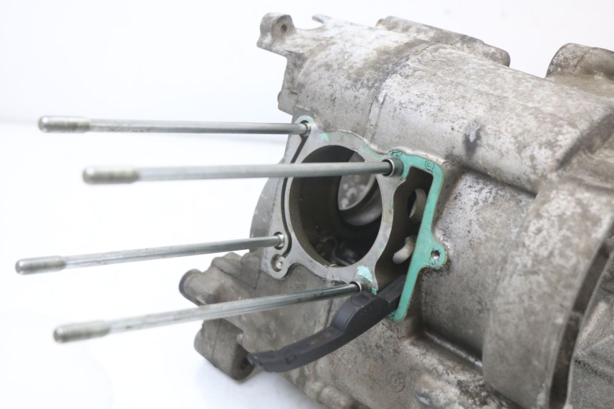 photo de CARTER BAS MOTEUR YAMAHA YP MAJESTY 125 (2002 - 2006) - Vista d'insieme del prodotto