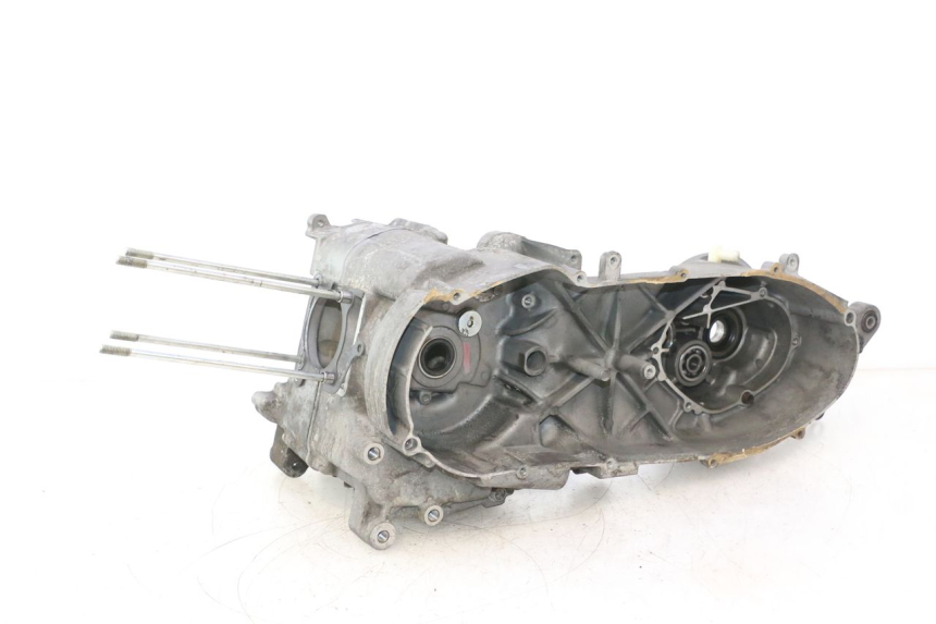 photo de CARTER MOTORE INFERIORE YAMAHA YP MAJESTY 125 (1998 - 2001) - Vista principale
