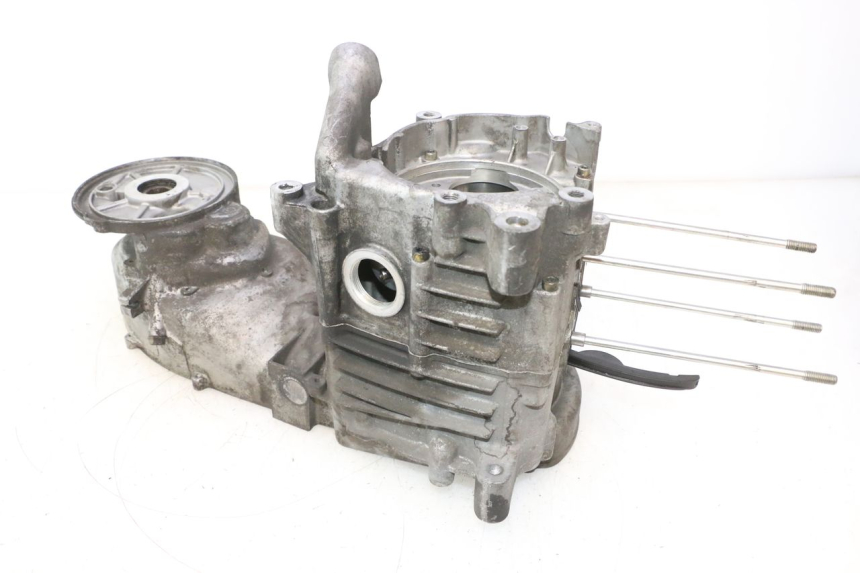 photo de CARTER MOTORE YAMAHA YP MAJESTY 125 (2007 - 2010) - Zoom sullo stato d'uso