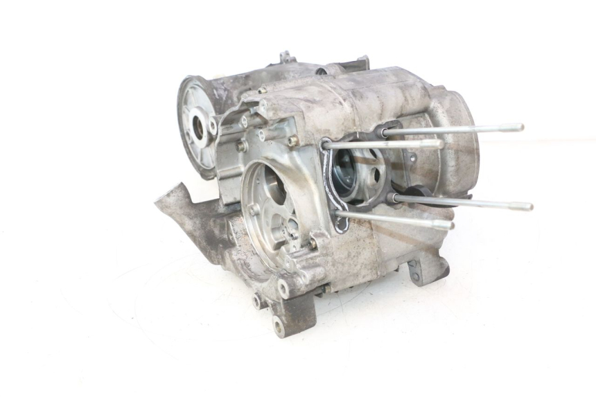 photo de CARTER MOTORE YAMAHA YP MAJESTY 125 (2007 - 2010) - Stato della superficie e materiale