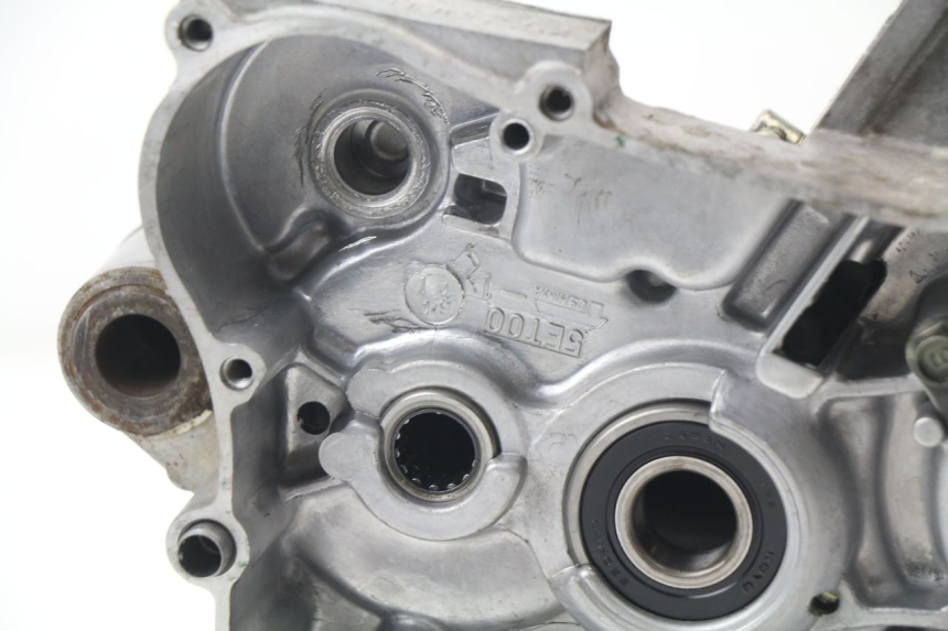 photo de CARTER MOTORE YAMAHA YZ 125 (1998 - 2005) - Caratteristiche distintive