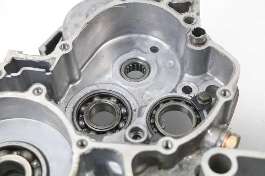 photo de CARTER MOTORE YAMAHA YZ 125 (1998 - 2005) - Angolazione alternativa