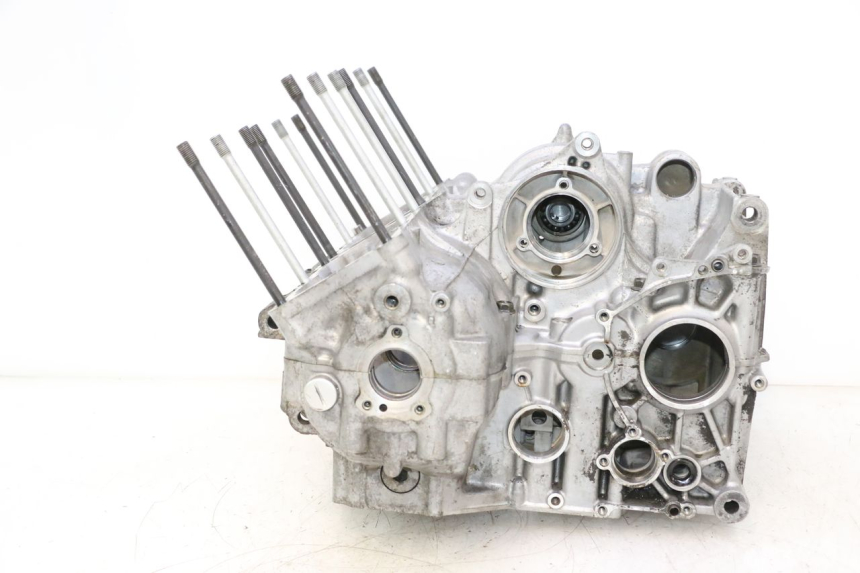 photo de CARTER MOTORE YAMAHA YZF R GENESIS 750 (1993 - 1998) - Stato della superficie e materiale