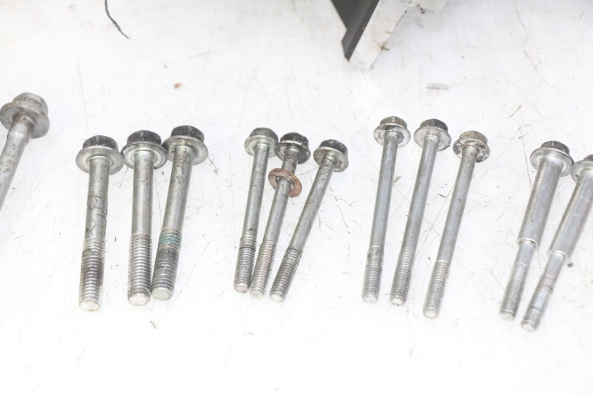 photo de CARTER BAS MOTEUR YAMAHA YZF R1 1000 (2007 - 2008) - Zoom qualità usato