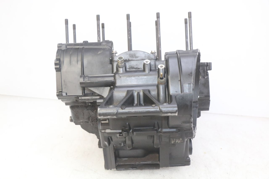 photo de CARTER BAS MOTEUR YAMAHA YZF R1 1000 (2007 - 2008) - Dettagli dei punti di fissaggio