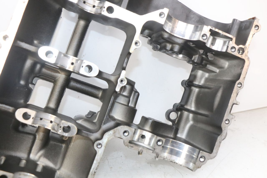 photo de CARTER BAS MOTEUR KAWASAKI Z 750 (2007 - 2013) - Zoom sui componenti