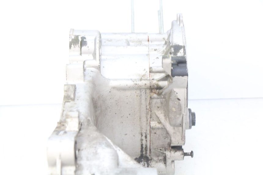 photo de CARTER BAS MOTEUR PIAGGIO ZIP 4T 50 (2018 - 2020) - Altra vista dell'articolo