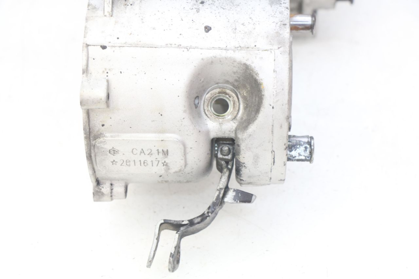 photo de CARTER BAS MOTEUR PIAGGIO ZIP 4T 50 (2018 - 2020) - Zoom sui componenti