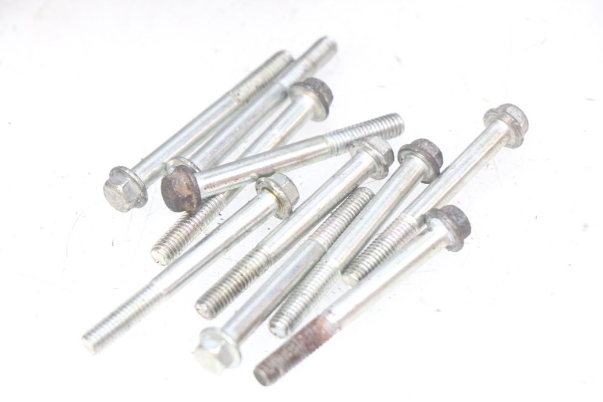 photo de CARTER BAS MOTEUR PIAGGIO ZIP 4T 50 (2018 - 2020) - Dettaglio del componente