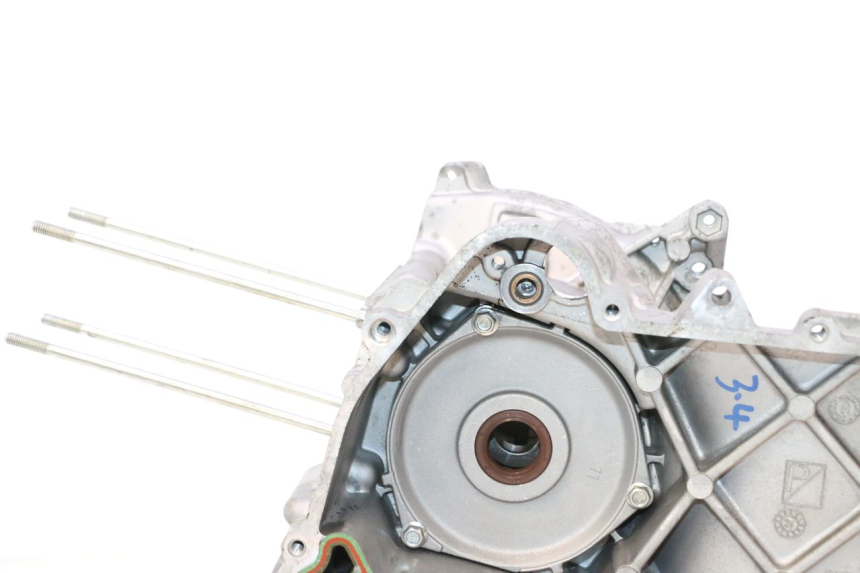 photo de CARTER MOTORE PIAGGIO ZIP IGET 4T 50 (2021 - 2023) - Altra vista dell'articolo
