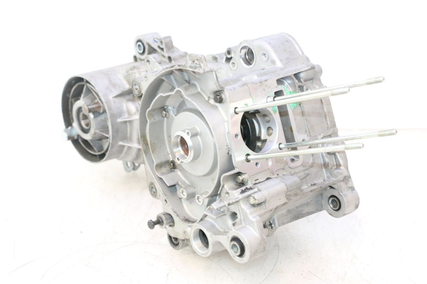 photo de CARTER MOTORE PIAGGIO ZIP IGET 4T 50 (2021 - 2023) - Primo piano ad alta risoluzione