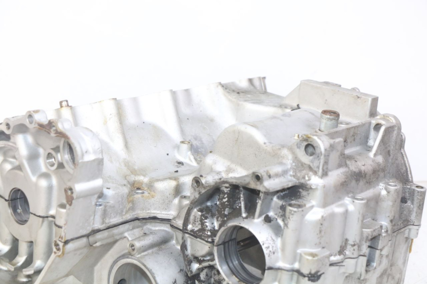 photo de CARTER BAS MOTEUR KAWASAKI ZX-6R ZX6R 600 (1995 - 1997) - Zoom sullo stato d'uso