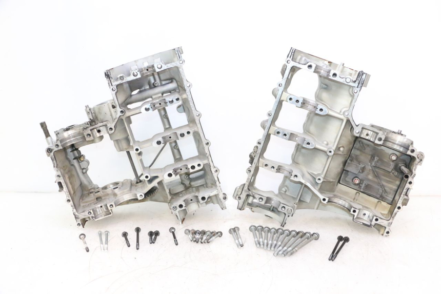 photo de CARTER MOTORE KAWASAKI ZX-6R ZX6R 600 (2000 - 2002) - Dettaglio del componente
