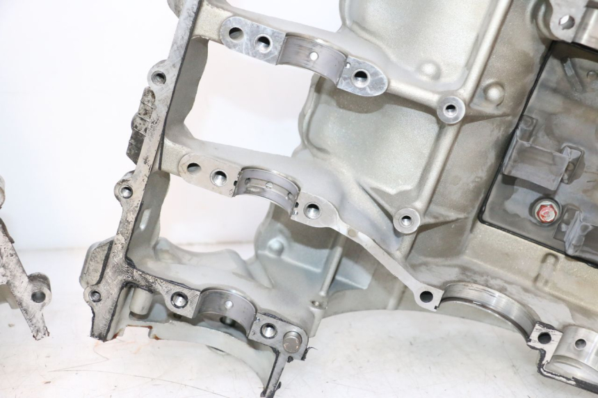 photo de CARTER MOTORE KAWASAKI ZX-6R ZX6R 600 (2000 - 2002) - Zoom qualità usato