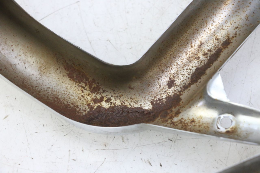 photo de COPERCHIO DI SCARICO HYOSUNG GV AQUILA 125 (2000 - 2009) - Zoom sullo stato d'uso