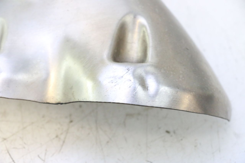 photo de SCARICO COPERCHIO GILERA GP 800 (2007 - 2013) - Zoom sullo stato d'uso