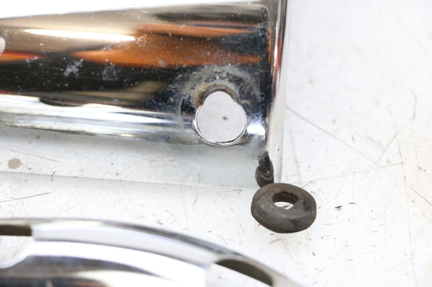 photo de SCARICO COPERCHIO KYMCO GRAND DINK 125 (2002 - 2007) - Marcature e riferimenti originali