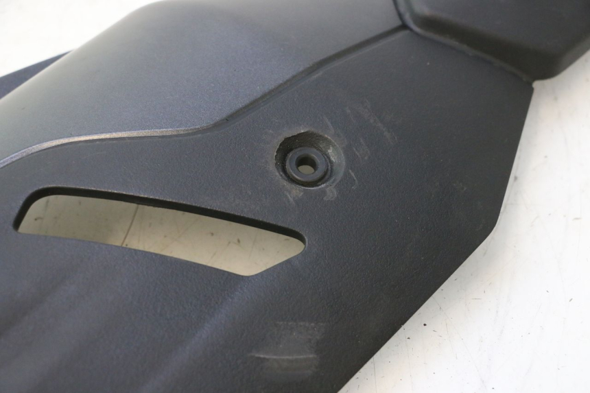 photo de SCARICO COPERCHIO PIAGGIO MP3 HPE 530 (2022 - 2026) - Vista d'insieme del prodotto