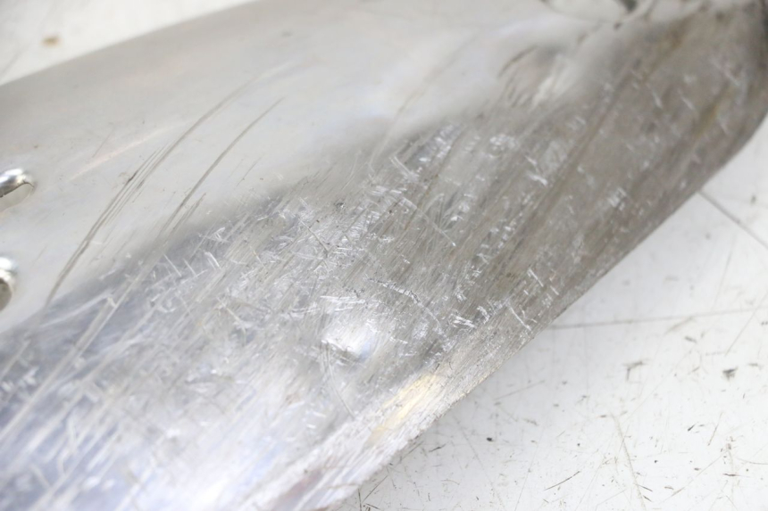 photo de SCARICO COPERCHIO PIAGGIO VESPA LX 2T 50 (2005 - 2013) - Dettagli dei punti di fissaggio